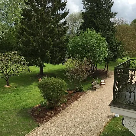 Manoir Le Mesnil Saint-Martin-aux-Chartrains