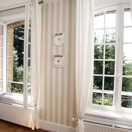 Nocleg ze śniadaniem Manoir Le Mesnil