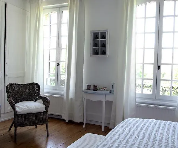 Bed & Breakfast Manoir Le Mesnil Saint-Martin-aux-Chartrains